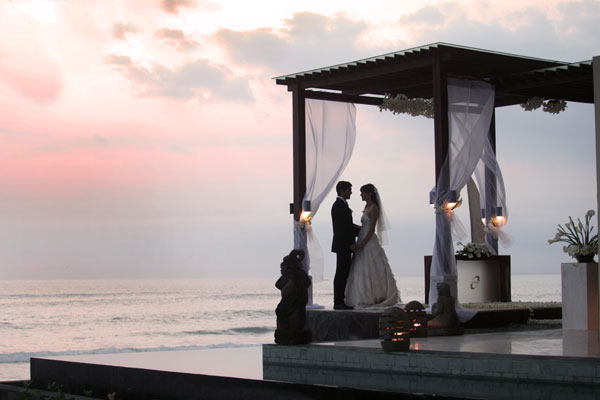 Travel Tourism Hospitality Plan A Dream Destination Wedding At