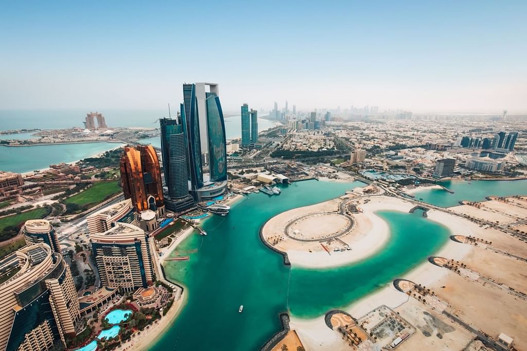 Abu Dhabi's hotel revenues surge to $230m in April