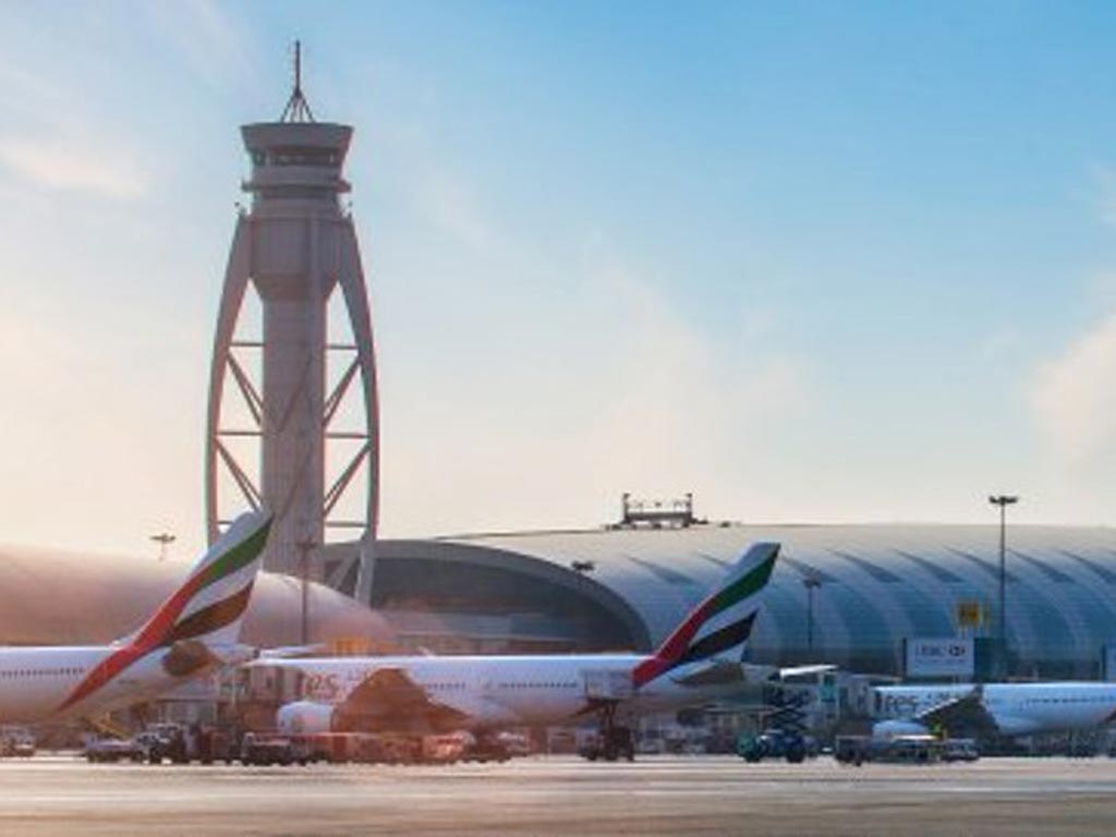 Dubai International Airport flights begin to...