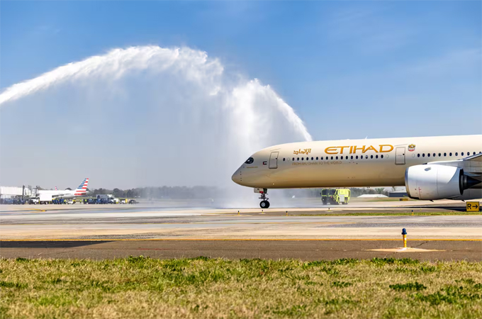 Etihad Airways launches first service to Charlotte...