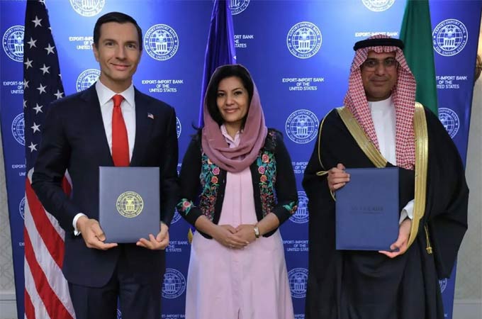 Saudi EXIM Bank signs reinsurance agreement...