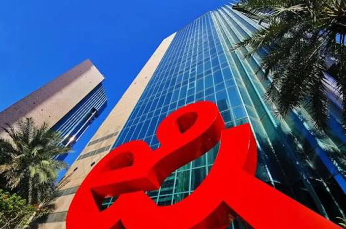 e& net profit up 2.4pc in H1; revenue soars...