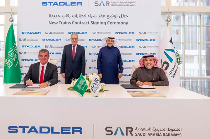 Saudi Rail inks finance deal to purchase 10...