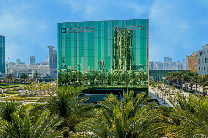 Cleveland Clinic Abu Dhabi treats complex multiple...